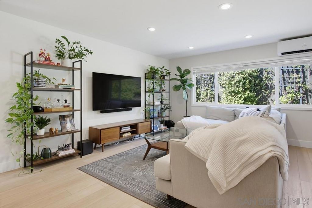 2135 Montclair St, San Diego, CA 92104 — photo 2