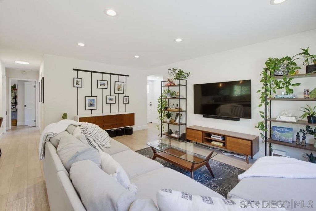 2135 Montclair St, San Diego, CA 92104 — photo 4