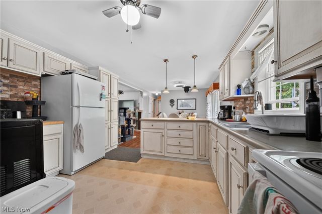 2947 Sheffield Road, Jefferson, OH 44047