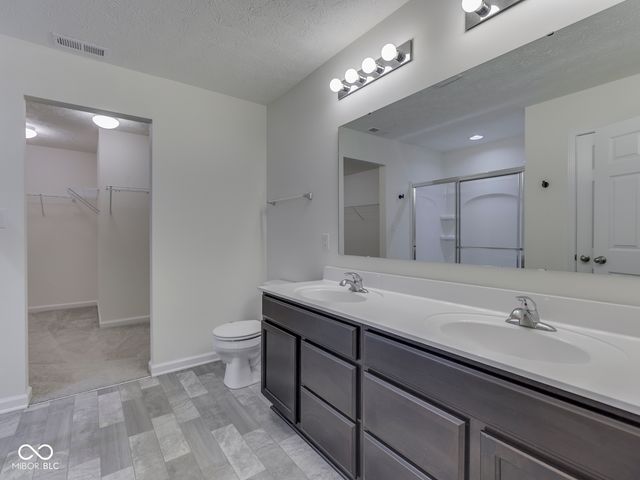 5036 Castamere Drive, Noblesville, IN 46062