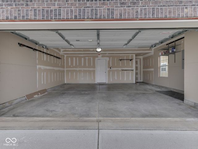 5036 Castamere Drive, Noblesville, IN 46062