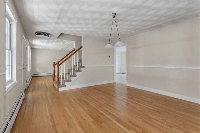 46 Victory Highway, West Greenwich, RI 02817