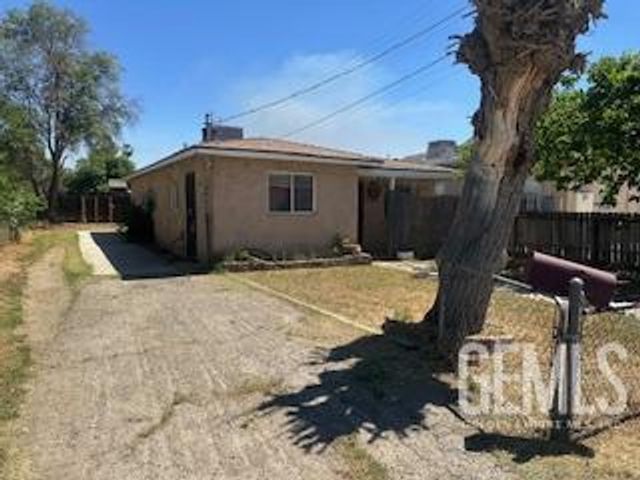 2330 S J Street, Bakersfield, CA 93304