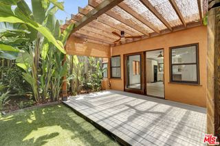 1138 1/2 Poinsettia Place, West Hollywood, CA 90046