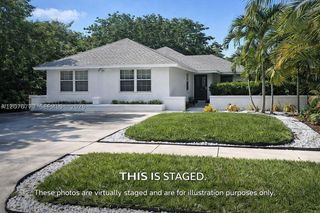 165 SW 5th Ct 2, Deerfield Beach, FL 33441