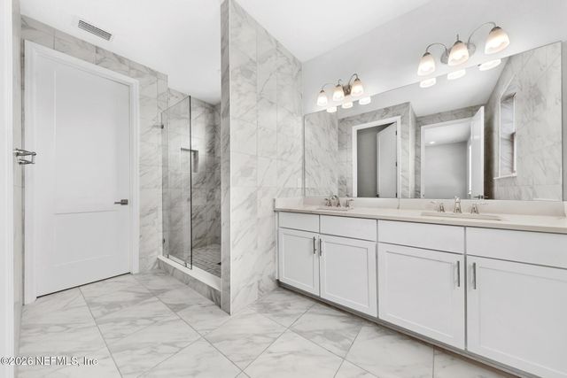 467 RUM RUNNER Way, St. Johns, FL 32259