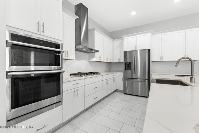 467 RUM RUNNER Way, St. Johns, FL 32259