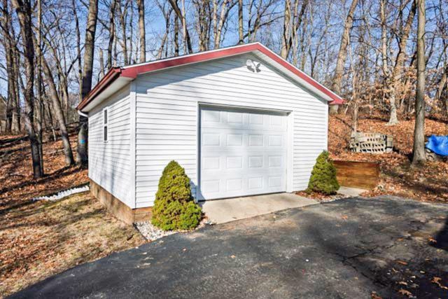 22398 Struwin Road, Battle Creek, MI 49017