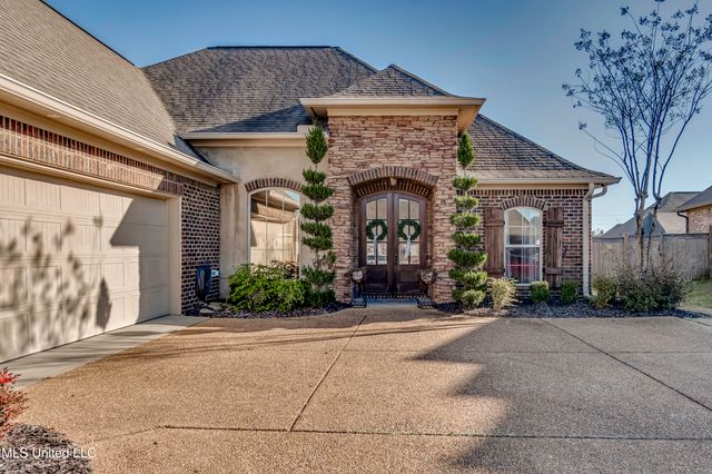 307 Emerald Way, Brandon, MS 39047