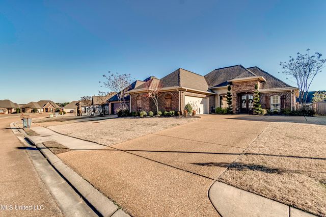 307 Emerald Way, Brandon, MS 39047