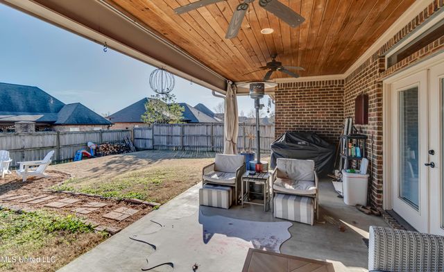 307 Emerald Way, Brandon, MS 39047