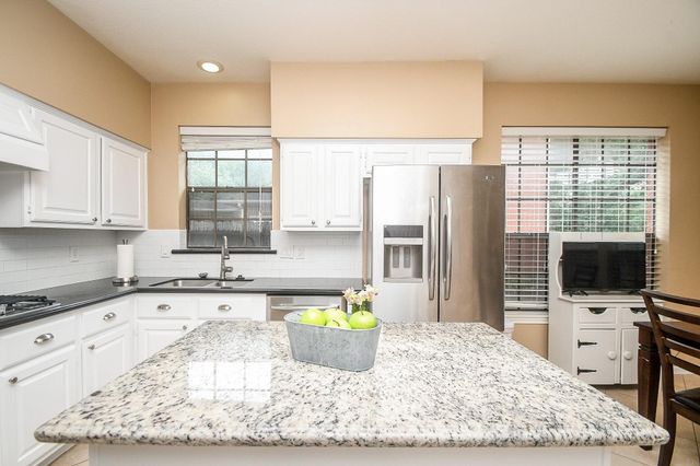 7618 Shangrila Lane, Houston, TX 77095