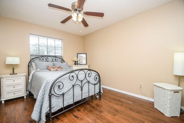 7618 Shangrila Lane, Houston, TX 77095