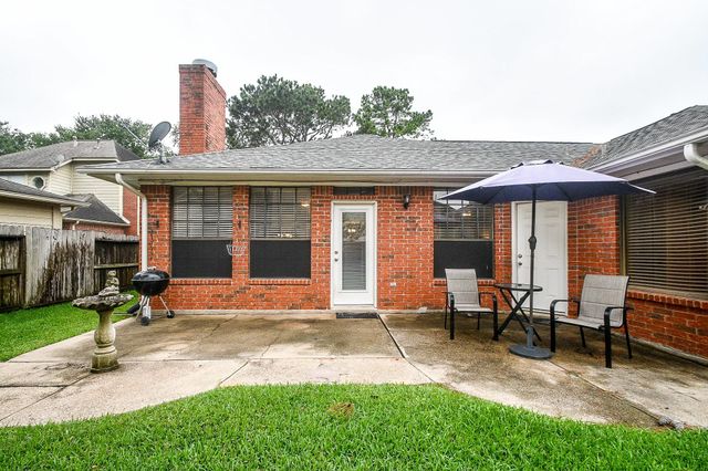 7618 Shangrila Lane, Houston, TX 77095