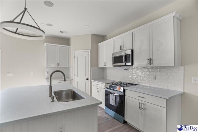 5508 E Old Marion Hwy, Florence, SC 29506