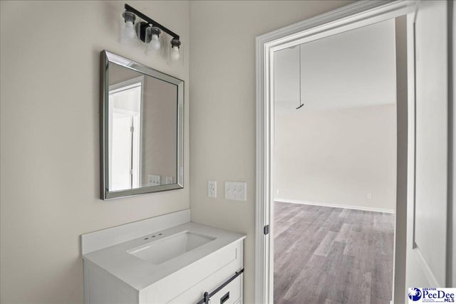 5508 E Old Marion Hwy, Florence, SC 29506