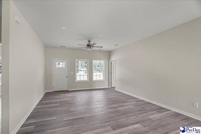 5508 E Old Marion Hwy, Florence, SC 29506