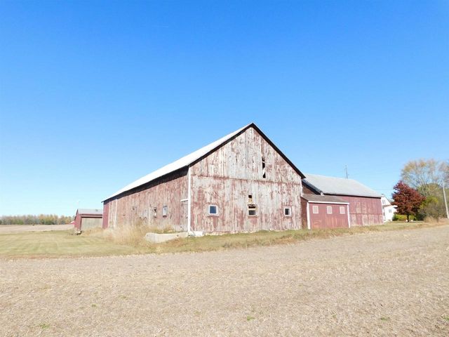 N8621 WOLF RIVER DRIVE, Algoma, WI 45201