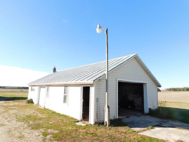 N8621 WOLF RIVER DRIVE, Algoma, WI 45201