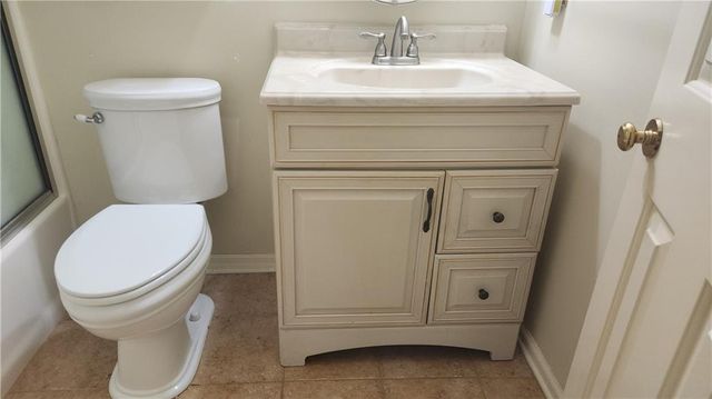 912 Feather Creek Lane, Woodstock, GA 30189