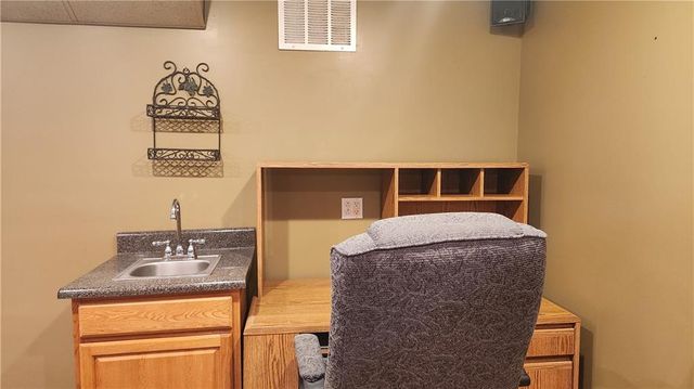 912 Feather Creek Lane, Woodstock, GA 30189