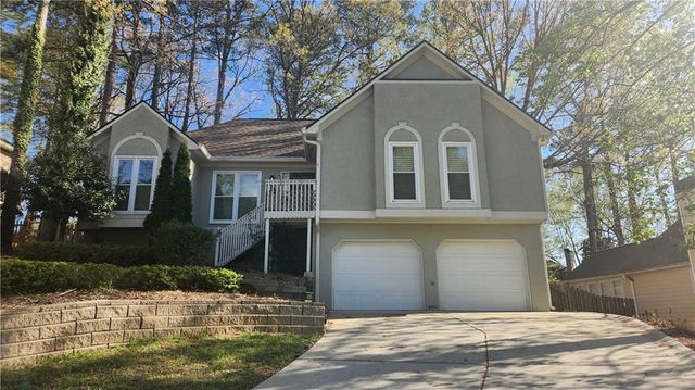 912 Feather Creek Lane, Woodstock, GA 30189