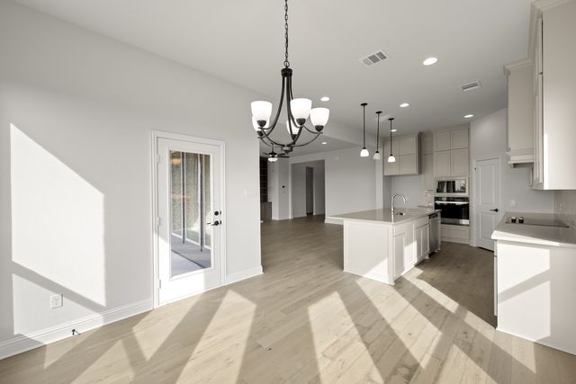 1325 Promised Land Road, Hewitt, TX 76643