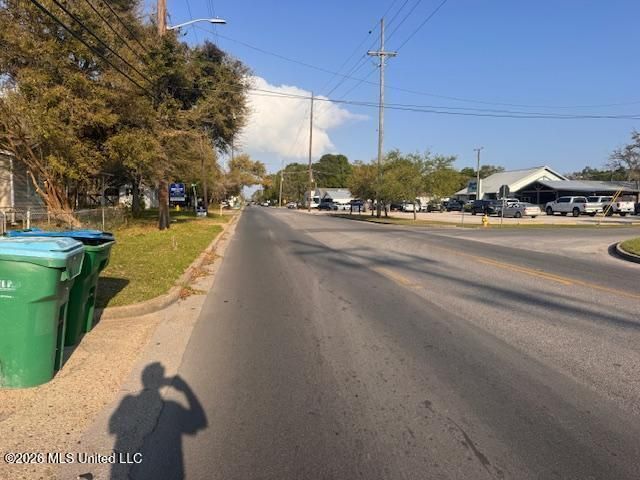 1911 Ingalls Avenue, Pascagoula, MS 39567