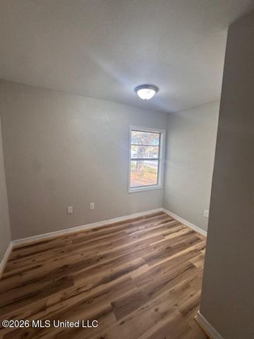 1911 Ingalls Avenue, Pascagoula, MS 39567