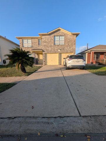 13422 Sarento Village, Sugar Land, TX 77498