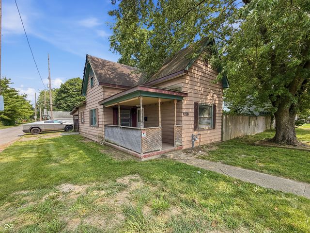 2202 Columbus Avenue, Anderson, IN 46016