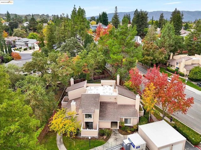 601 Palomino Dr D, Pleasanton, CA 94566