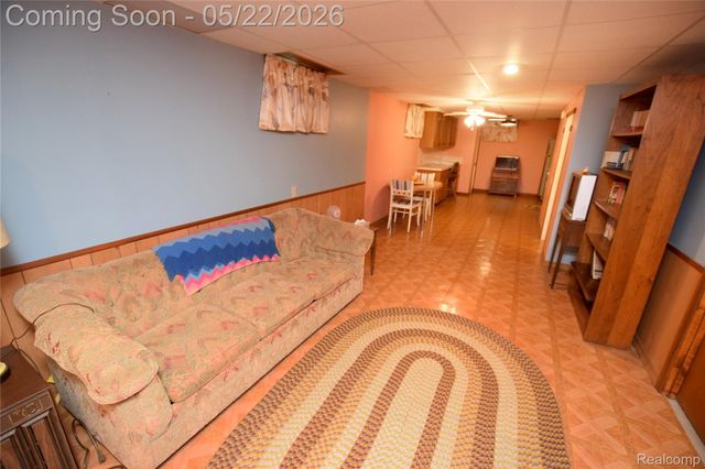 1349 Ox Yoke Drive, Flint Charter Township, MI 48532