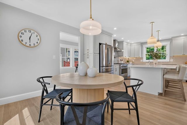 20 Saltonstall Rd, Medford, MA 02155