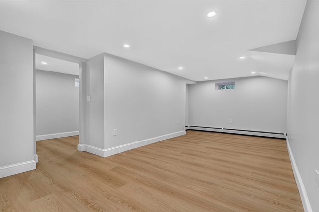 20 Saltonstall Rd, Medford, MA 02155