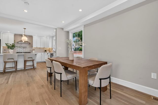20 Saltonstall Rd, Medford, MA 02155