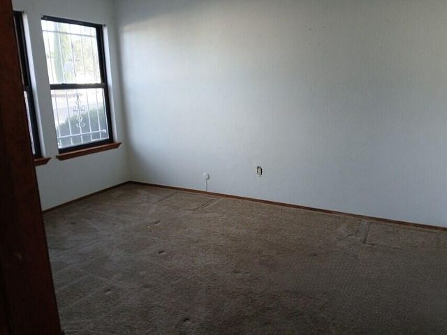 6036 Del Campo Place NE, Albuquerque, NM 87109