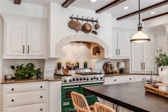 3825 Palos Verdes Drive North, Palos Verdes Estates, CA 90274