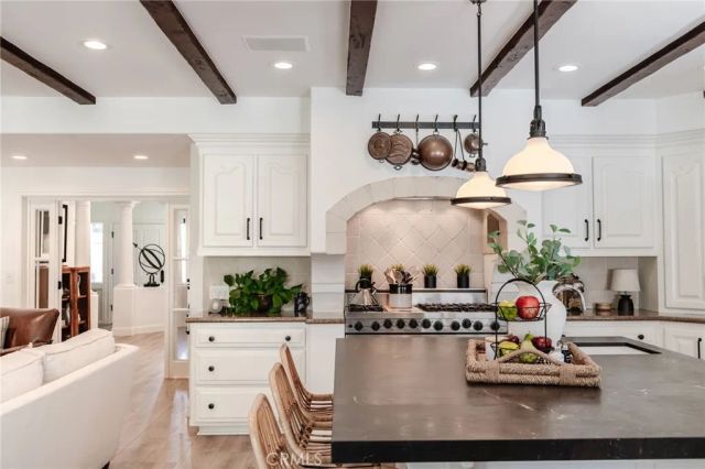 3825 Palos Verdes Drive North, Palos Verdes Estates, CA 90274