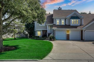 353 COVINGTON Terrace, Buffalo Grove, IL 60089