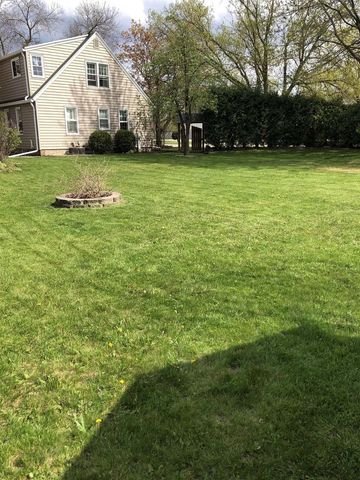 702 W 20TH AVENUE, Oshkosh, WI 54902