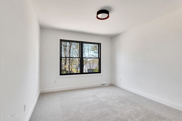 130 Hidley Road, North Greenbush, NY 12198