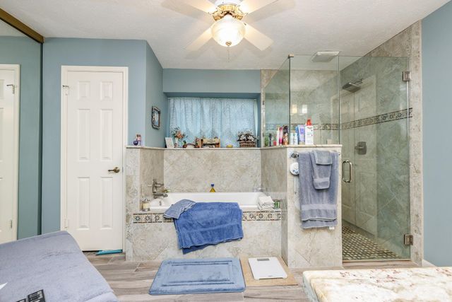 10315 Springland Ct, Houston, TX 77065