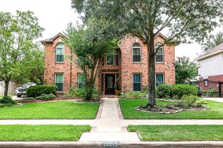 10315 Springland Ct, Houston, TX 77065