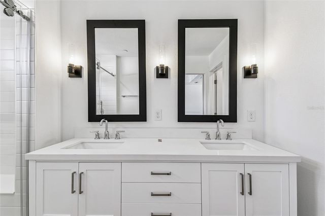 1824 LIPHOCK ALLEY 30, Orlando, FL 32803