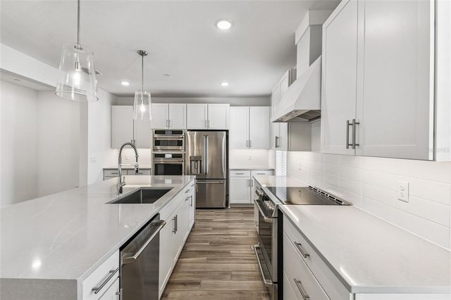 1824 LIPHOCK ALLEY 30, Orlando, FL 32803