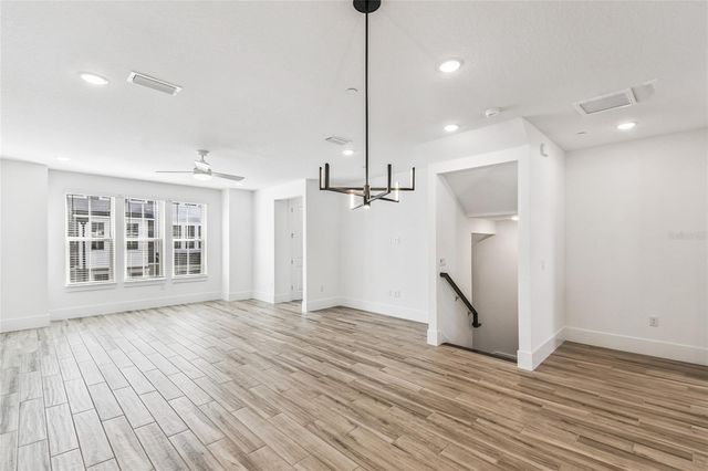 1824 LIPHOCK ALLEY 30, Orlando, FL 32803