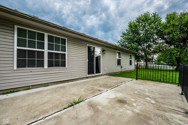 8551 Kousa Drive, Indianapolis, IN 46234