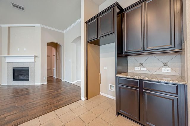 22019 Flashing Ridge Drive, Spring, TX 77389