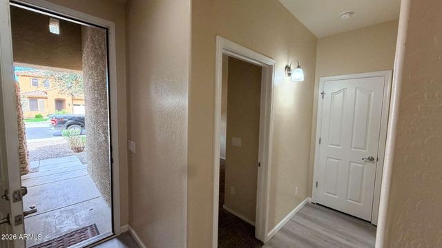 2739 E CANYON CREEK Drive, Gilbert, AZ 85295